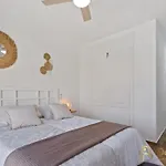 Cerca De La Playa En Lagunas De Mijas