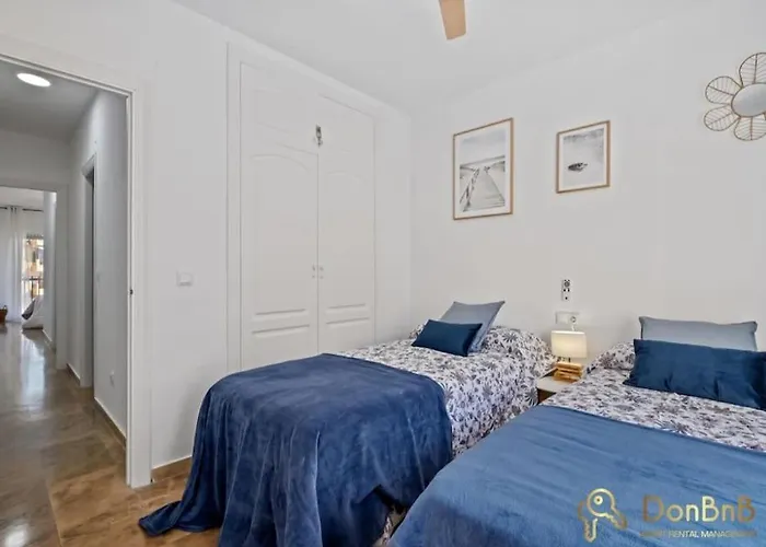 Cerca De La Playa En Lagunas De Mijas * Fuengirola